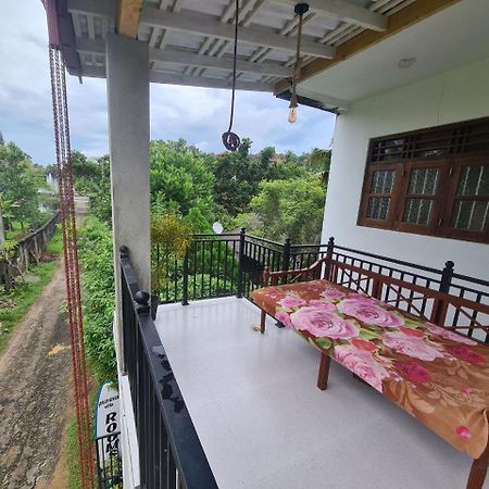 Villa Sunimal Unawatuna Esterno foto