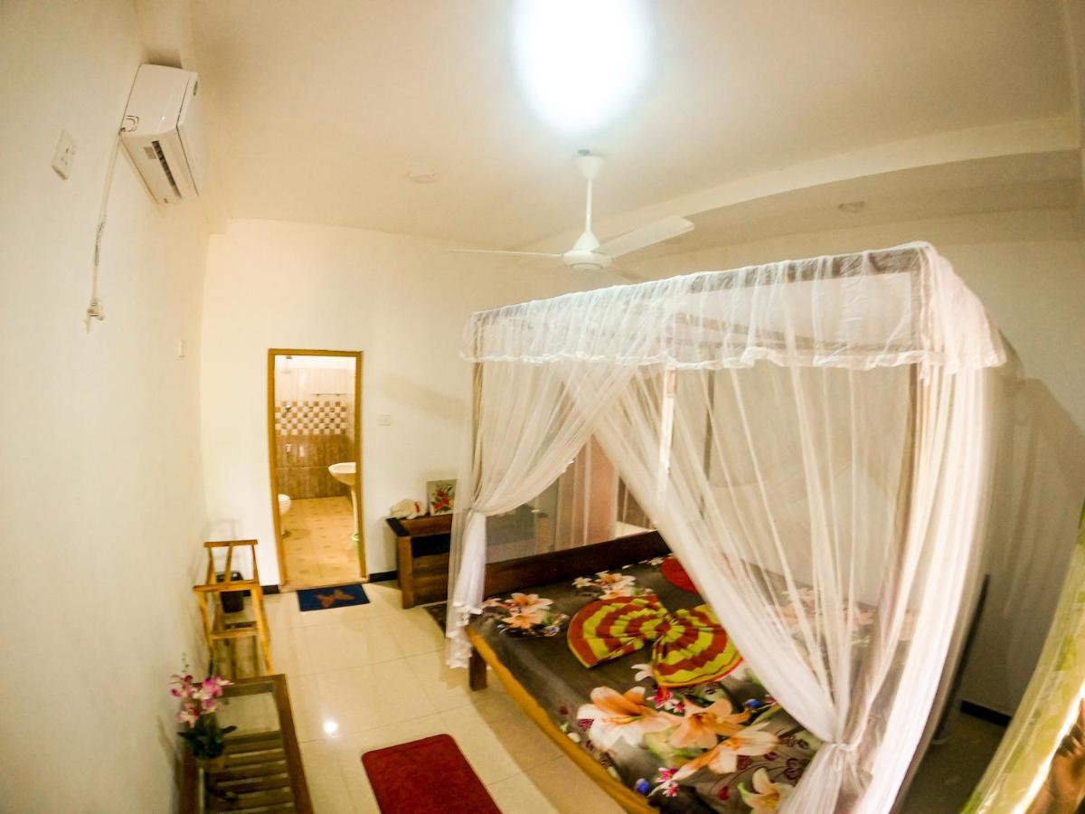 Villa Sunimal Unawatuna Esterno foto
