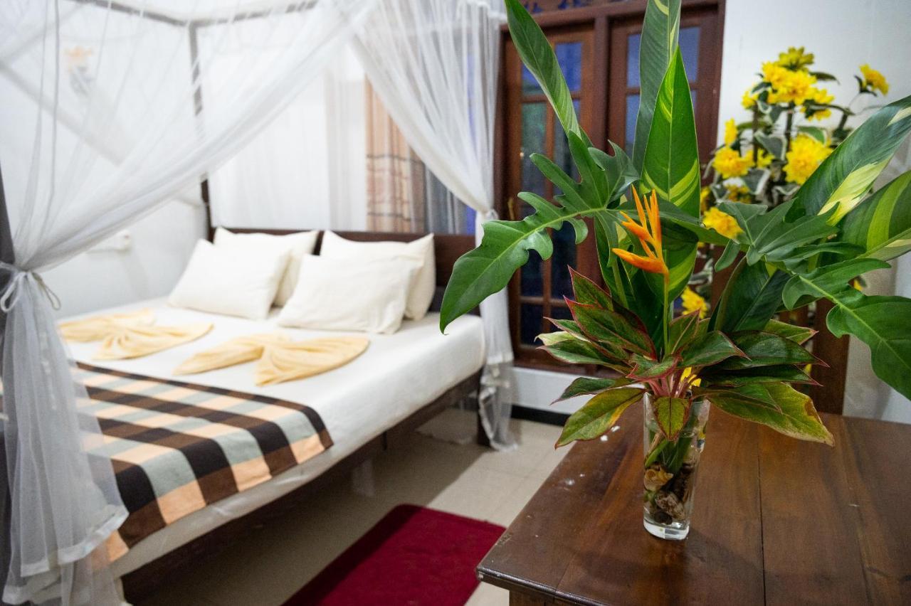 Villa Sunimal Unawatuna Esterno foto