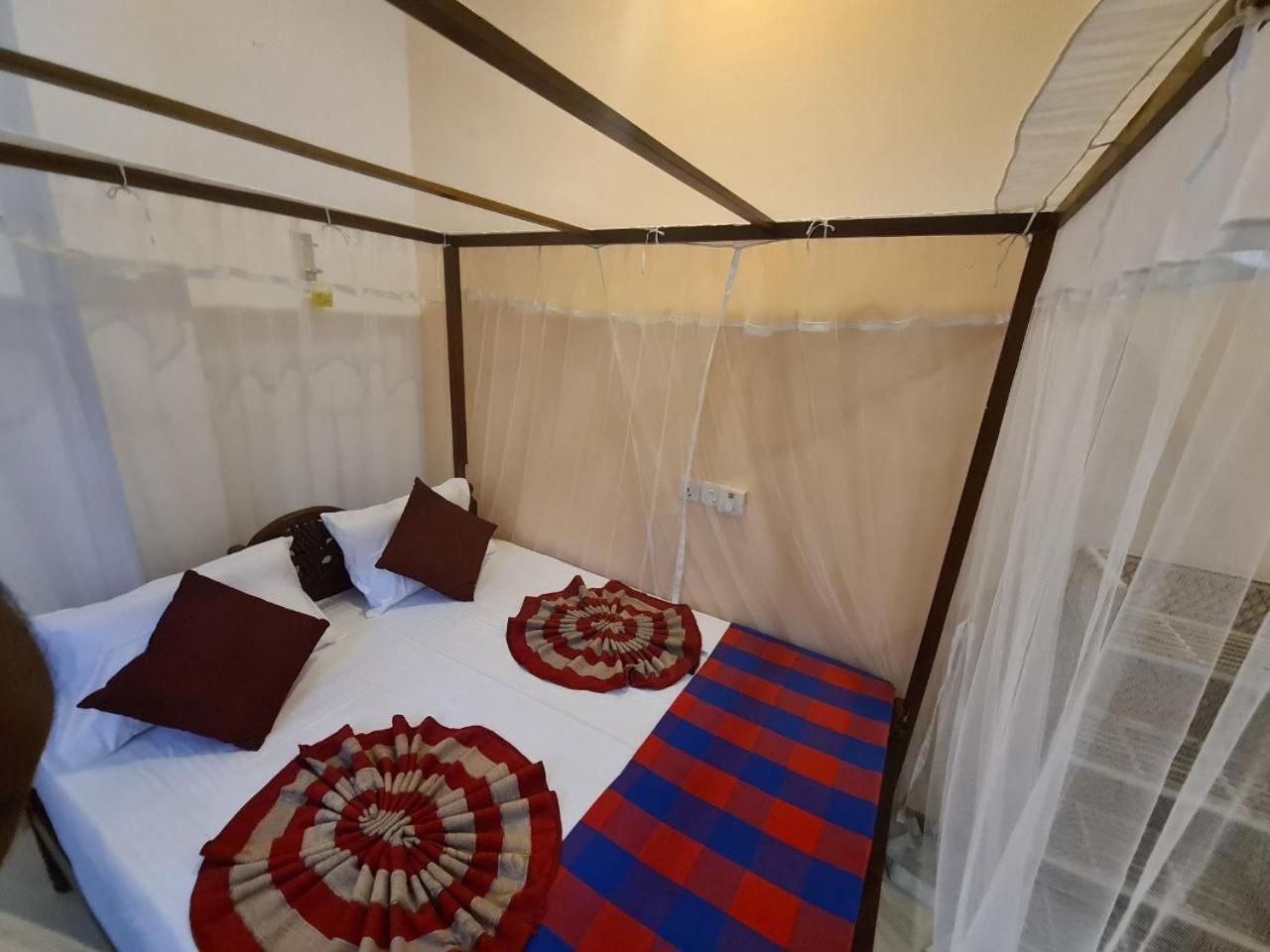 Villa Sunimal Unawatuna Esterno foto