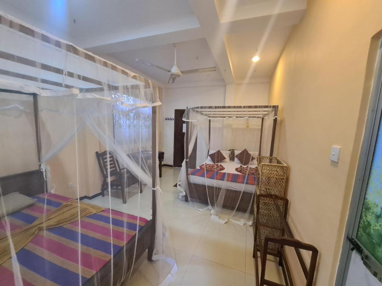 Villa Sunimal Unawatuna Esterno foto